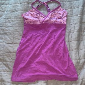 Lululemon violet top